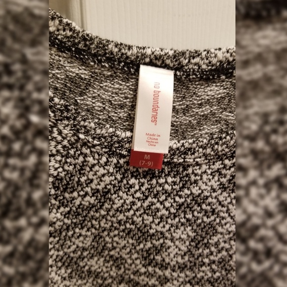 Knitted Top - Picture 6 of 6